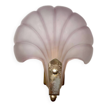 Shell wall light