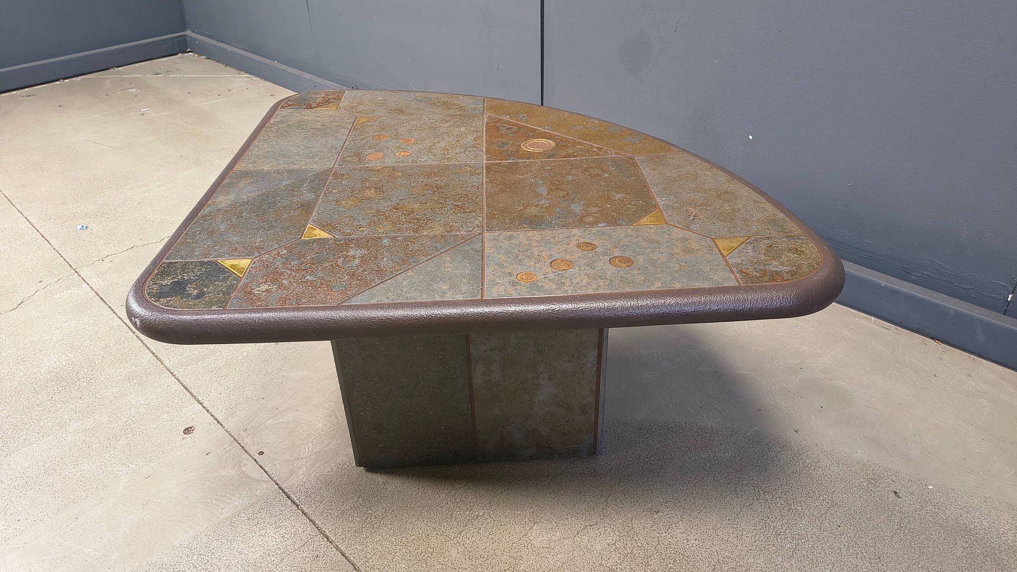 Vintage triangular Kingma style coffee table, 1970s