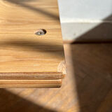 Honeycomb shelf made in design