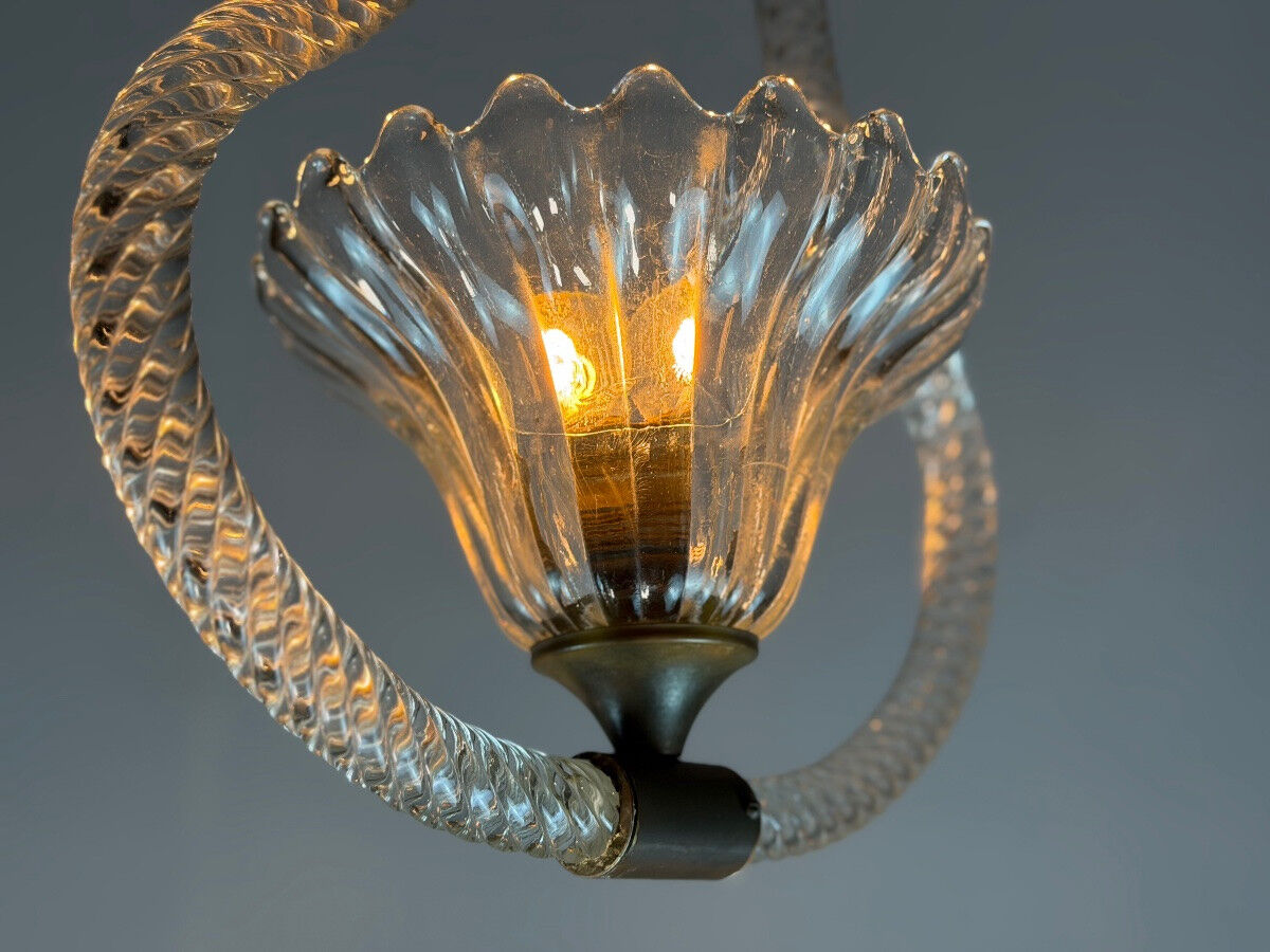 Venetian chandelier in colourless Murano glass and brass, circa 1950.