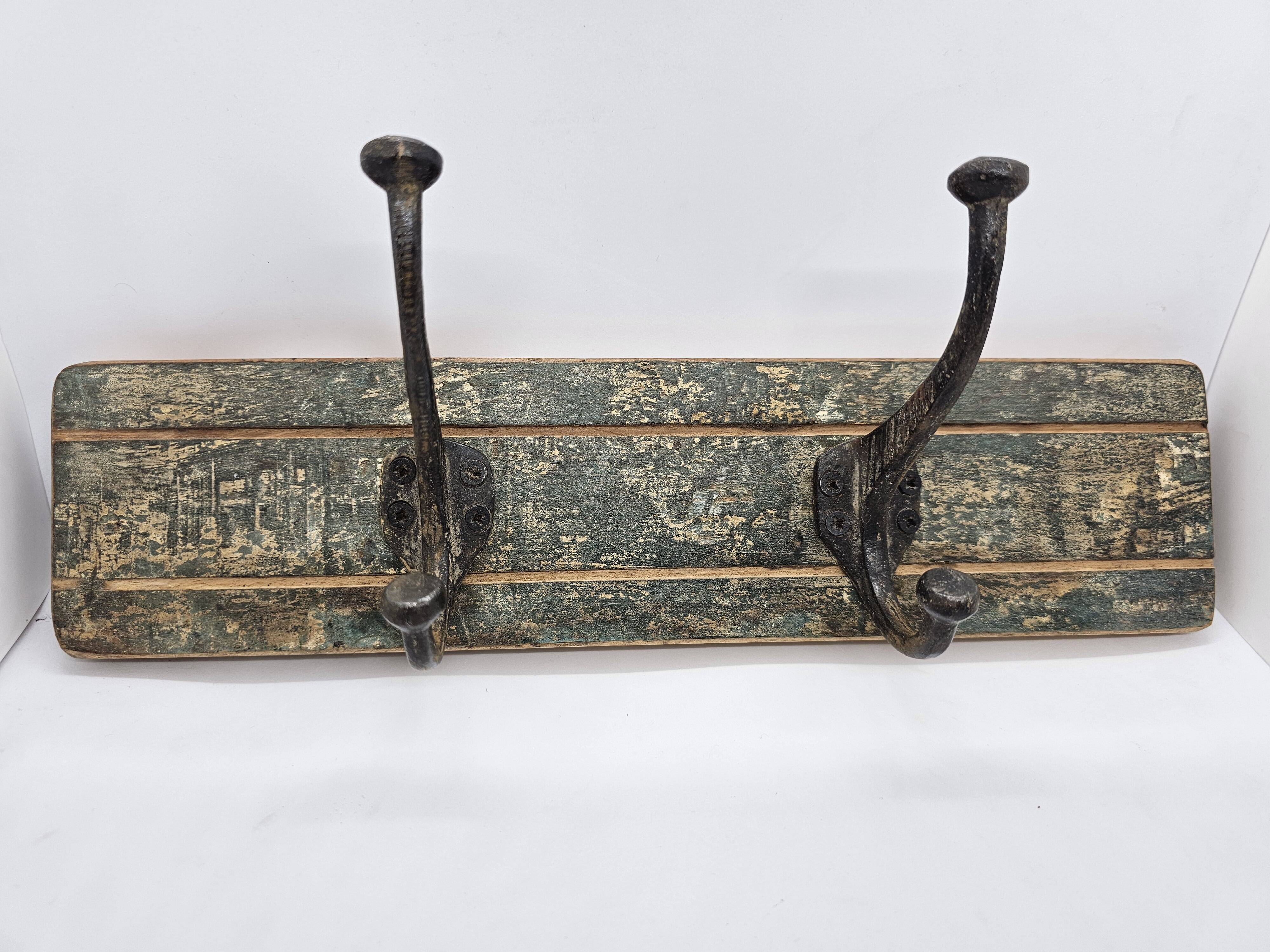 Solid teak coat hook with 2 double cast iron hooks
