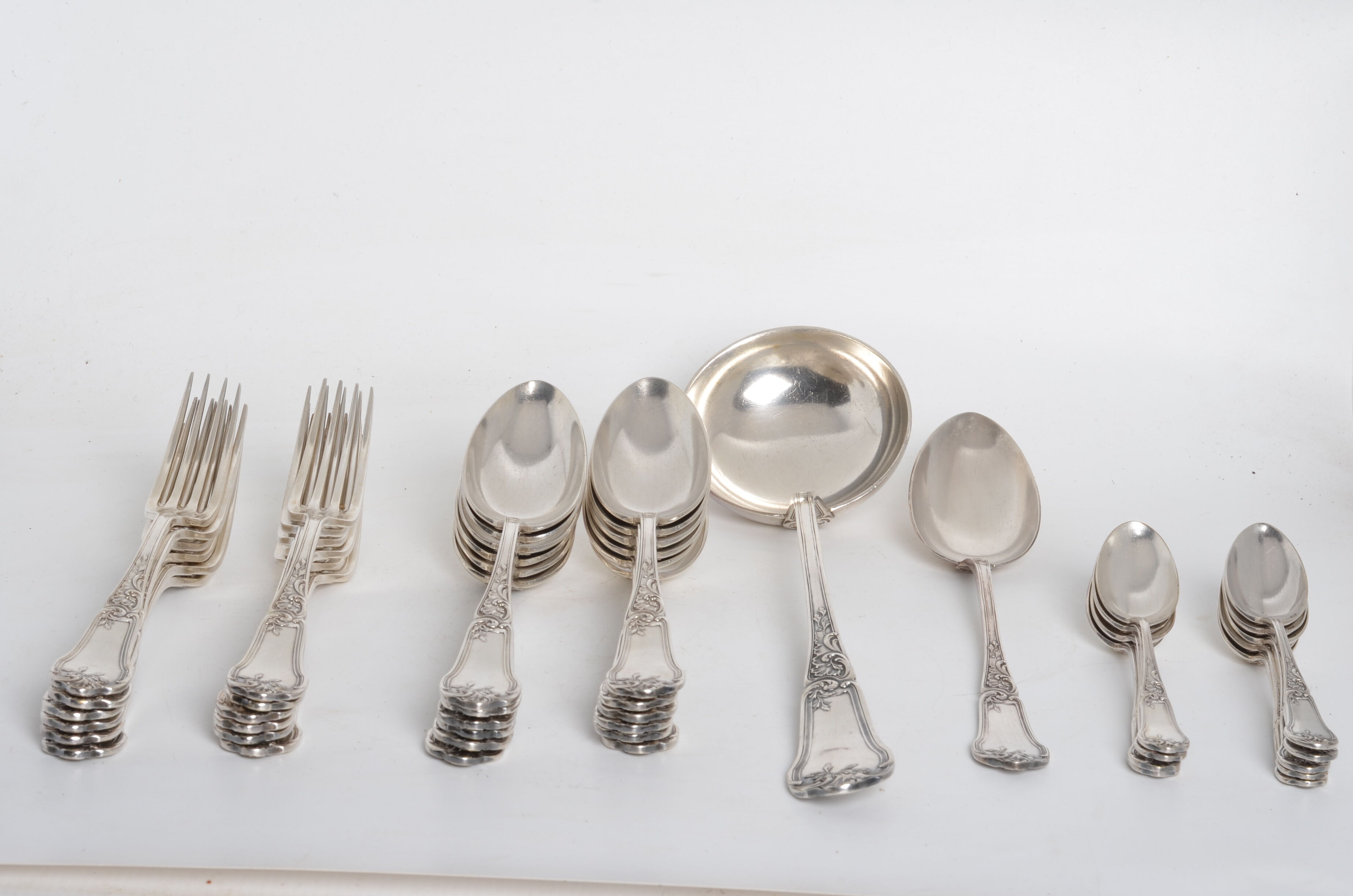 Silver metal housewife monogrammed aj