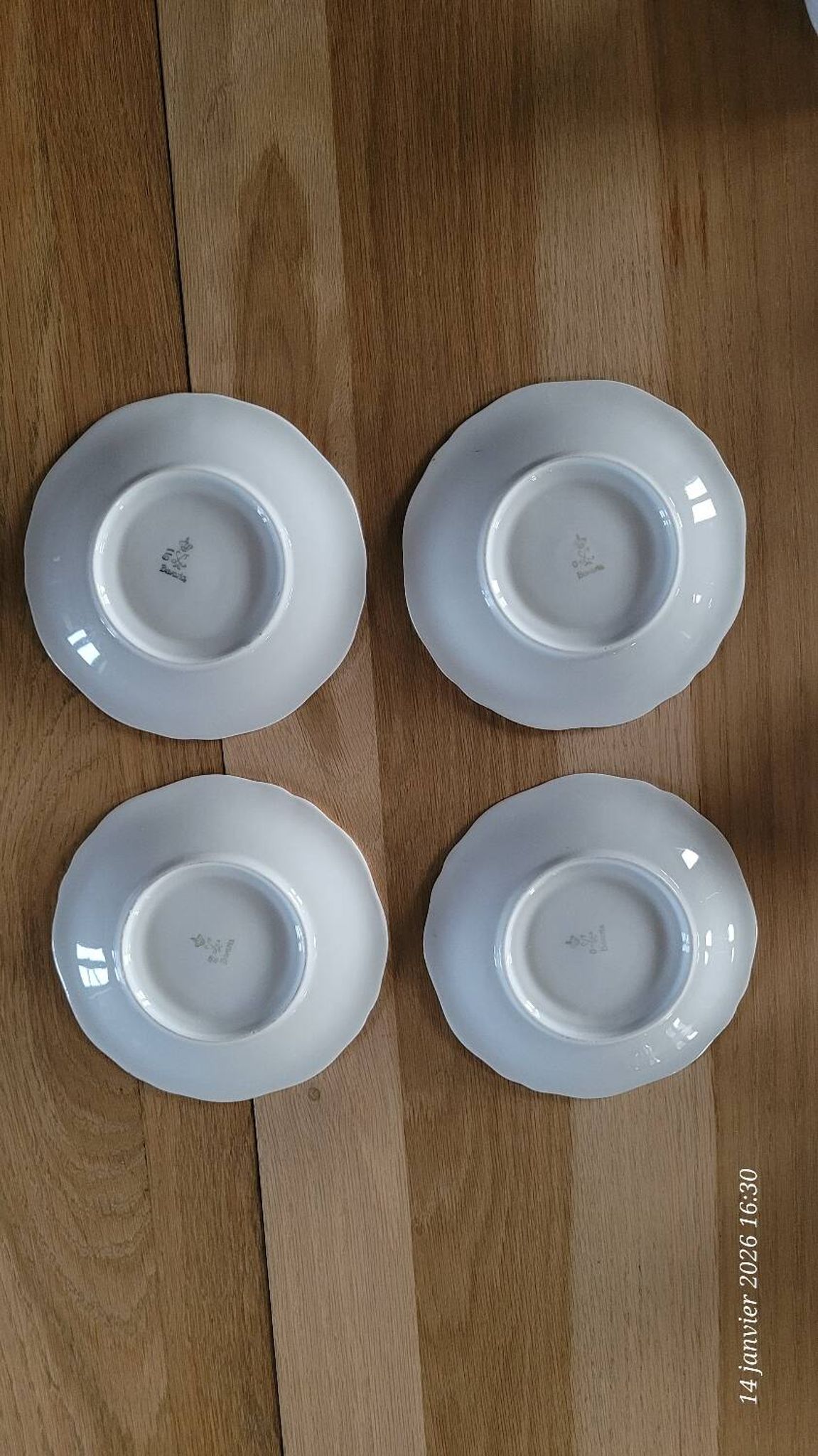 4 cups and saucers in porcelain from Bavaria