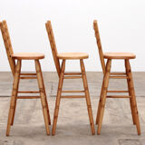 Brutalist mid-century wooden bar with 3 bar chairs, 1970s