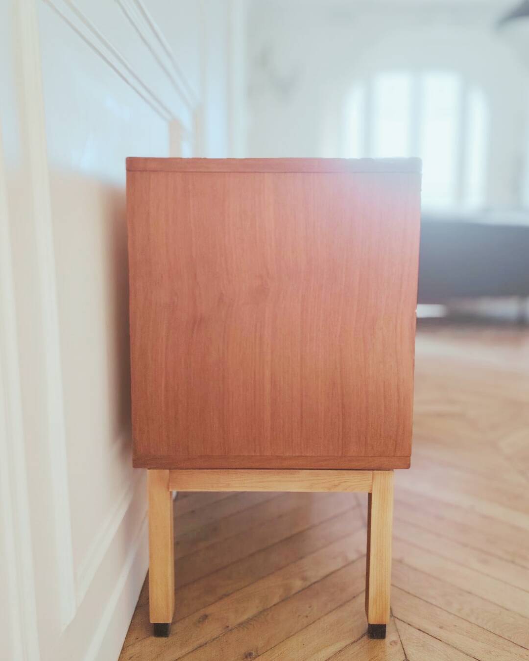 Low buffet / Vintage MDK sideboard renovated in teak, 1960s