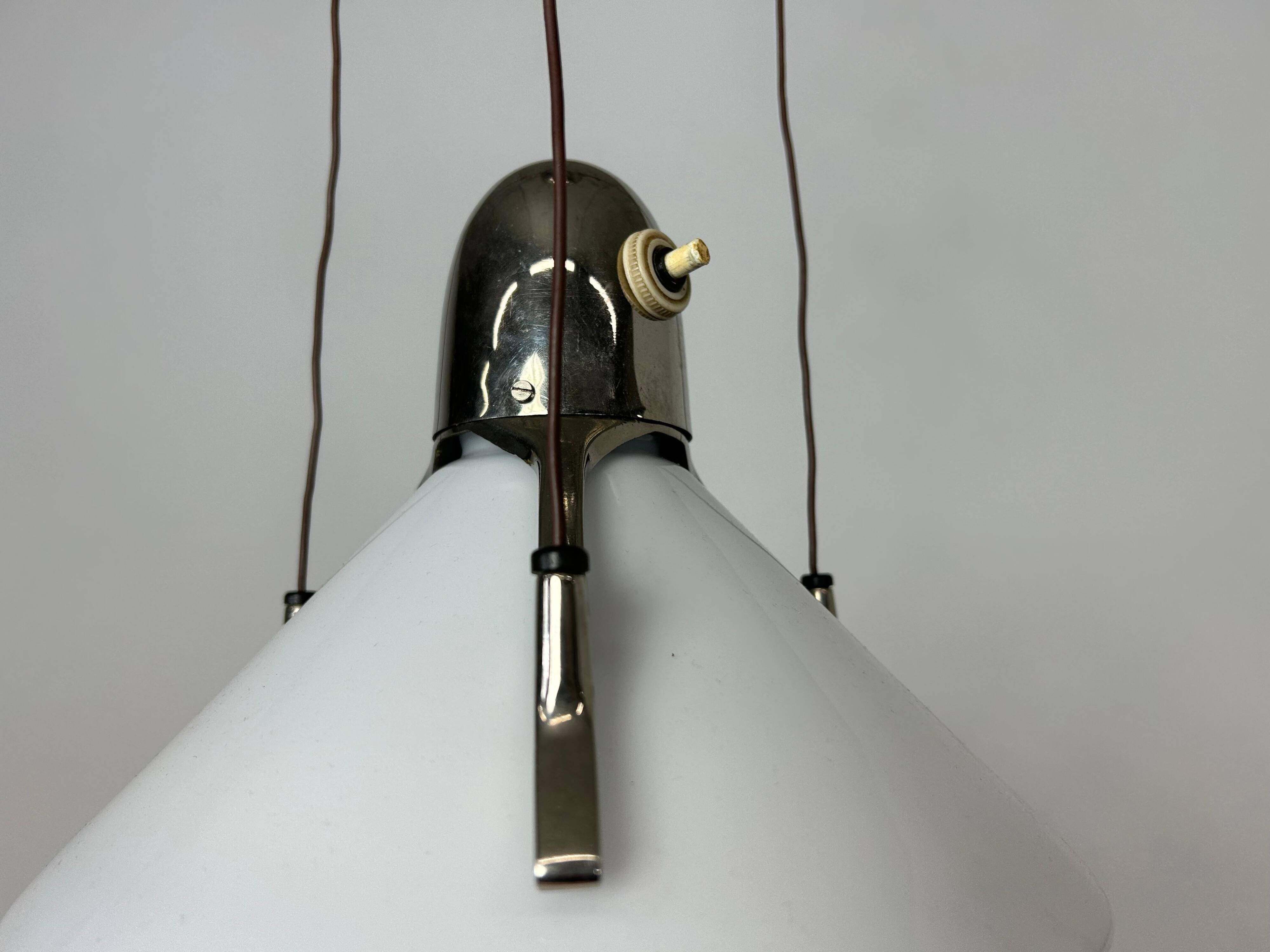 Adjustable Art Deco pendant lamp