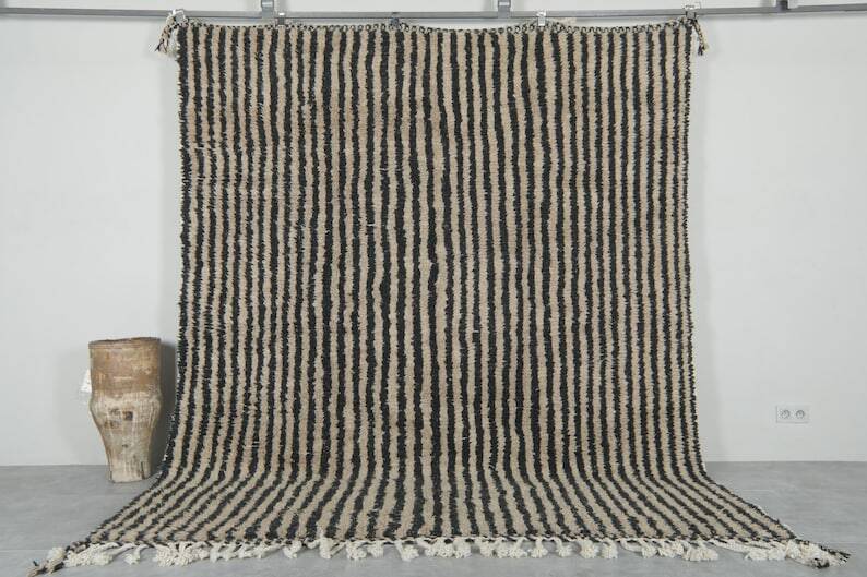 Handwoven Moroccan rug - wool - 305 x 205 cm
