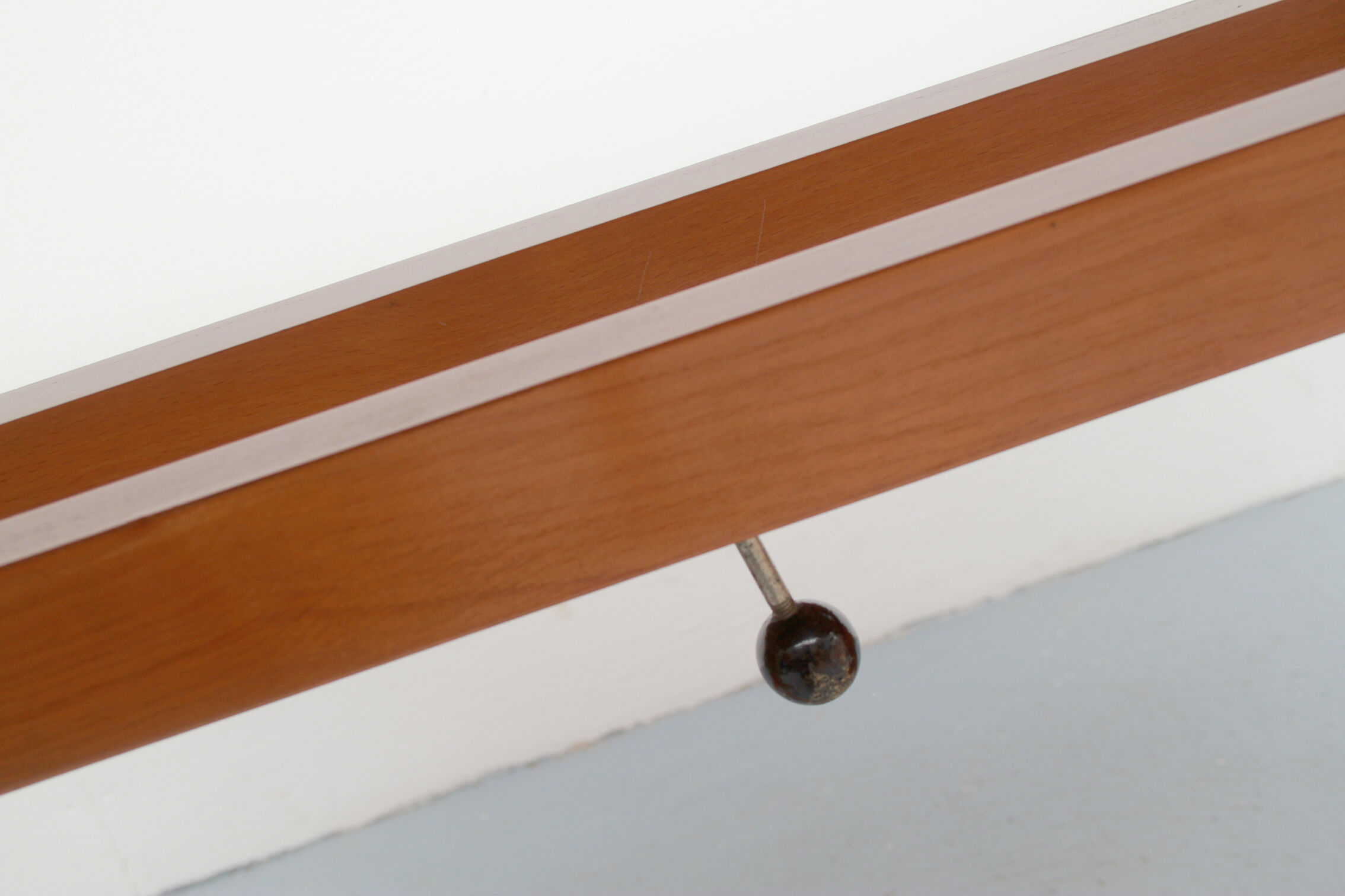 1950s coffeetable in cherrywood, adjustable in height