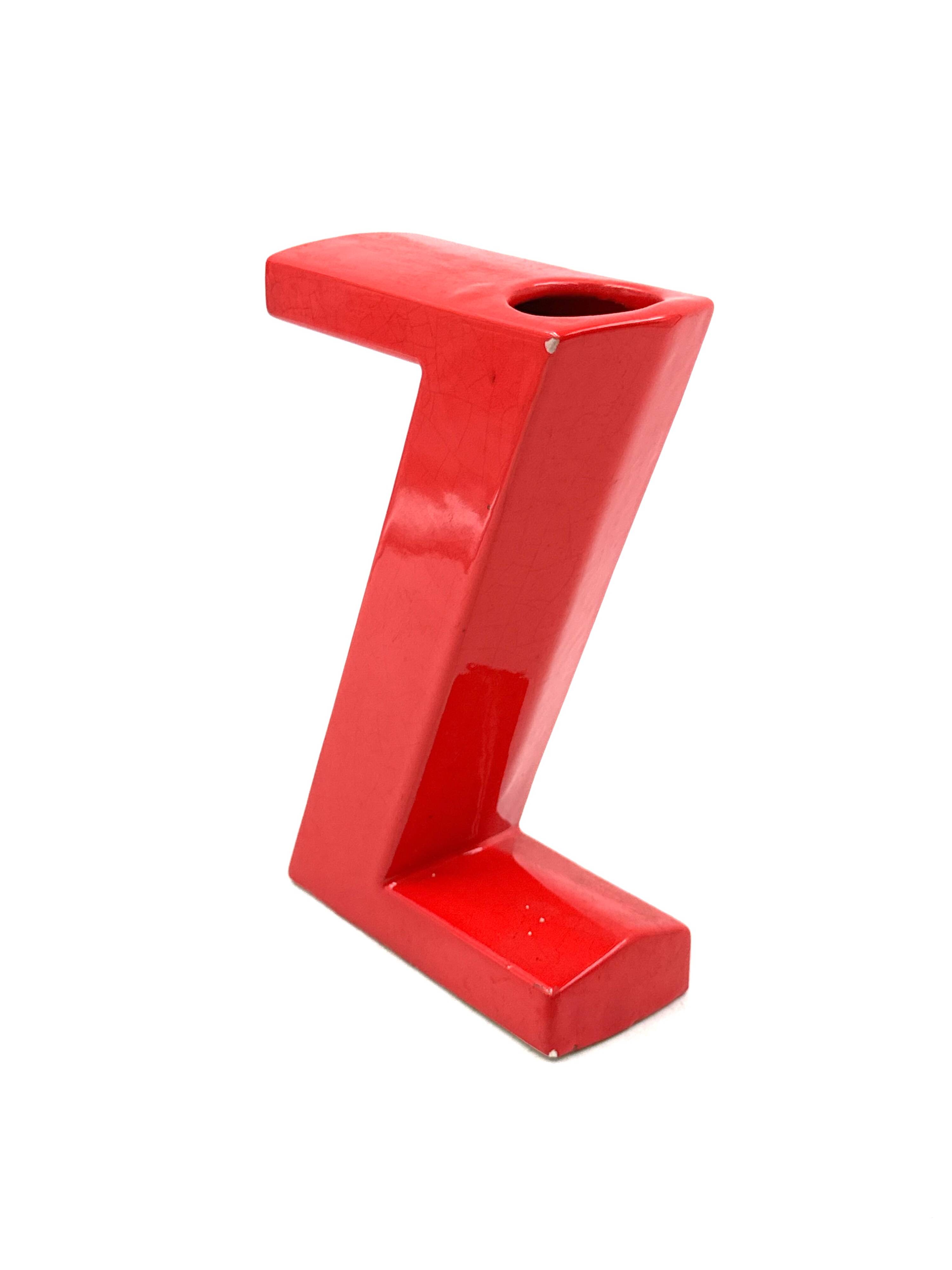 Space age red Z letter ceramic solifleur vase, Marcel Radureau France 1970