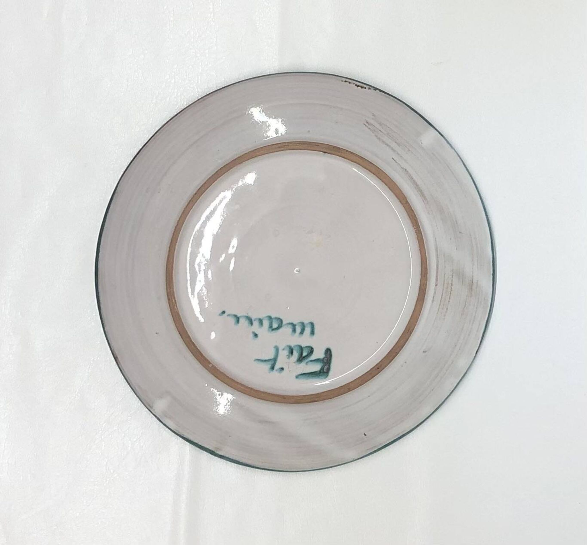 Plat décor au chardon par Daniel Étienne à Vallauris