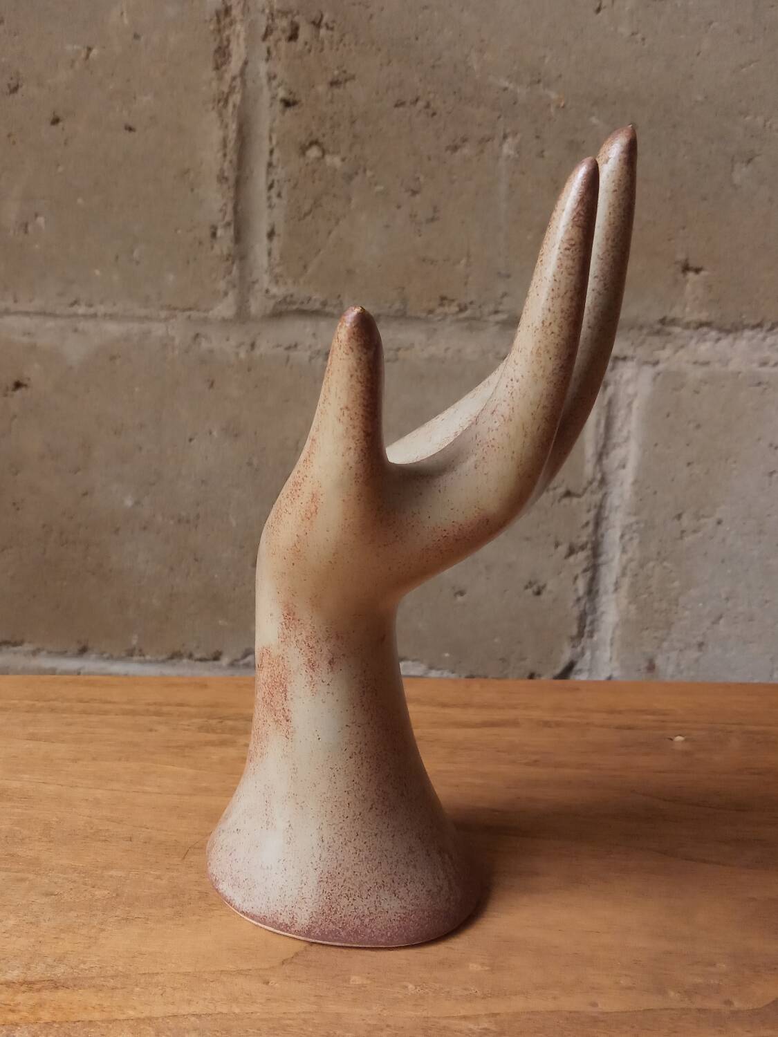 Handmade ceramic soliflore ring sizer