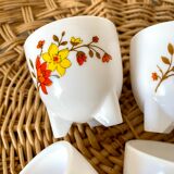 Vintage flowery poppies