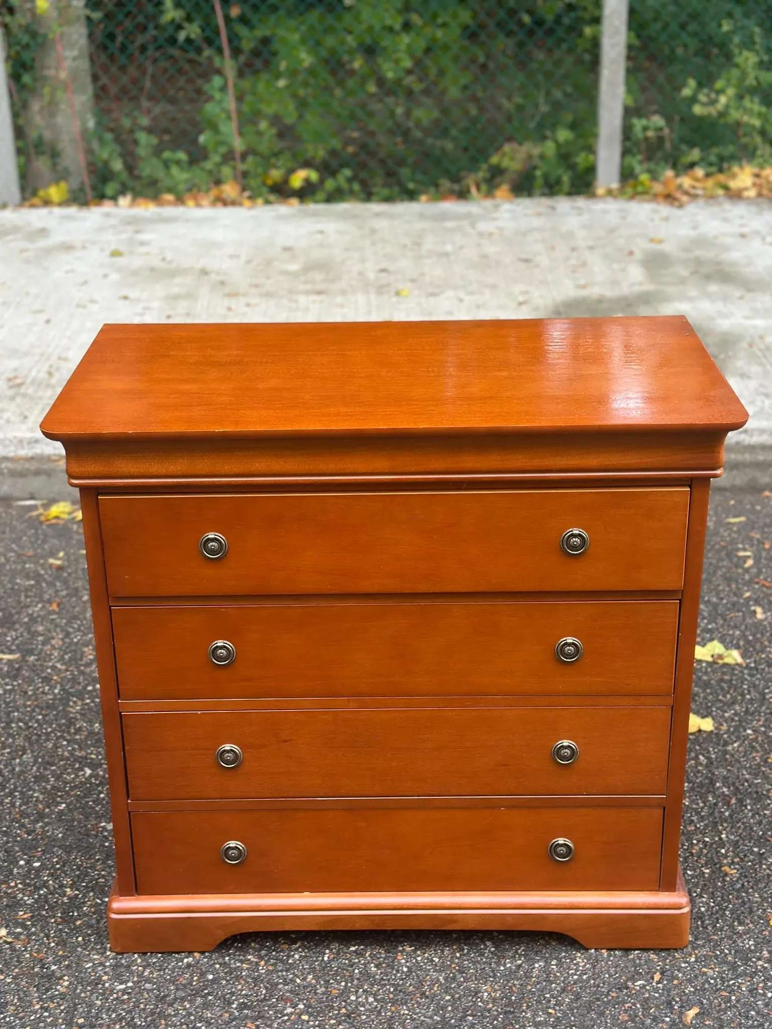 Chest of drawers with 4 drawers in Louis Philippe style, stained cherry wood, 1980.