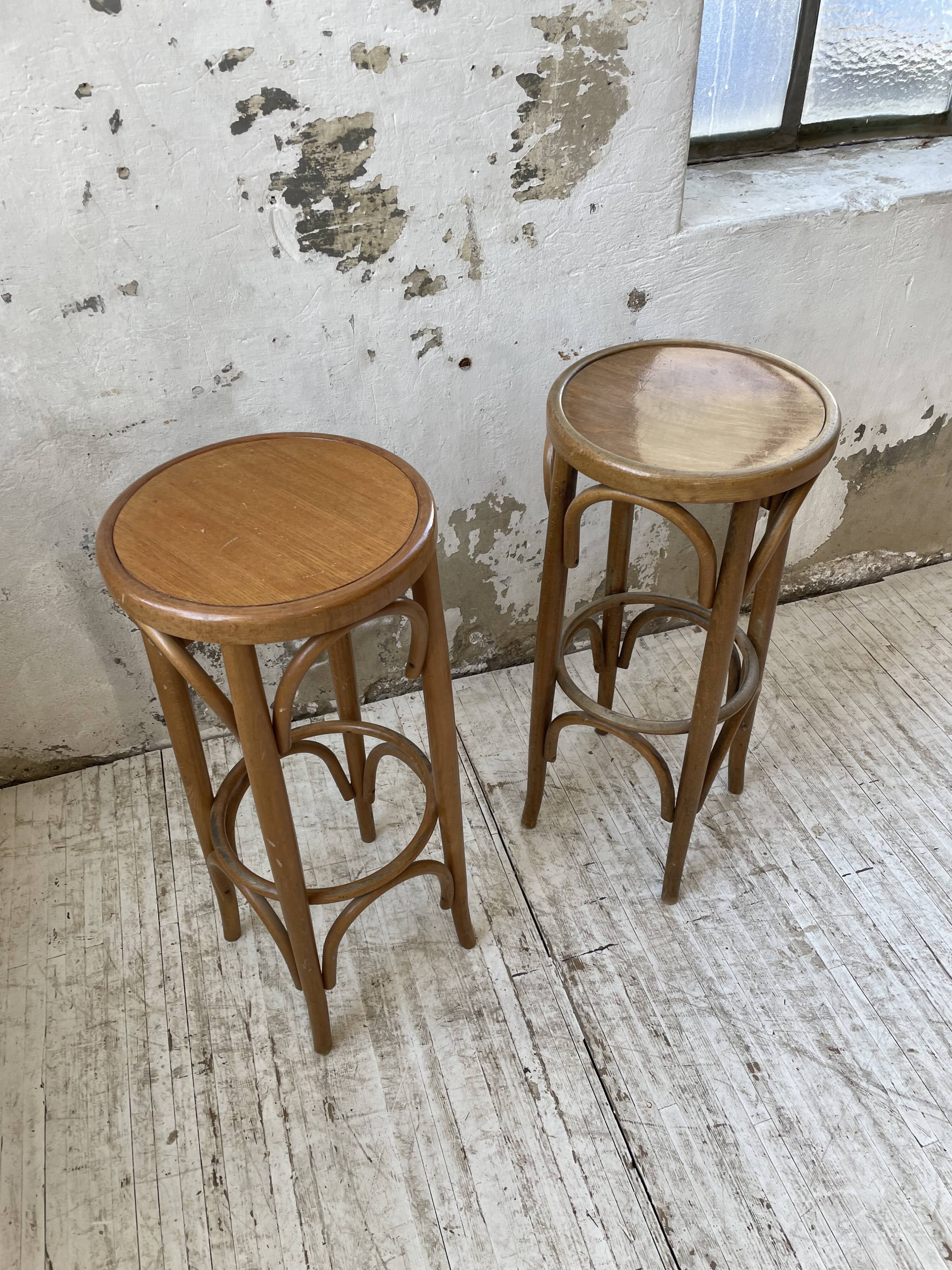 Baumann high stools