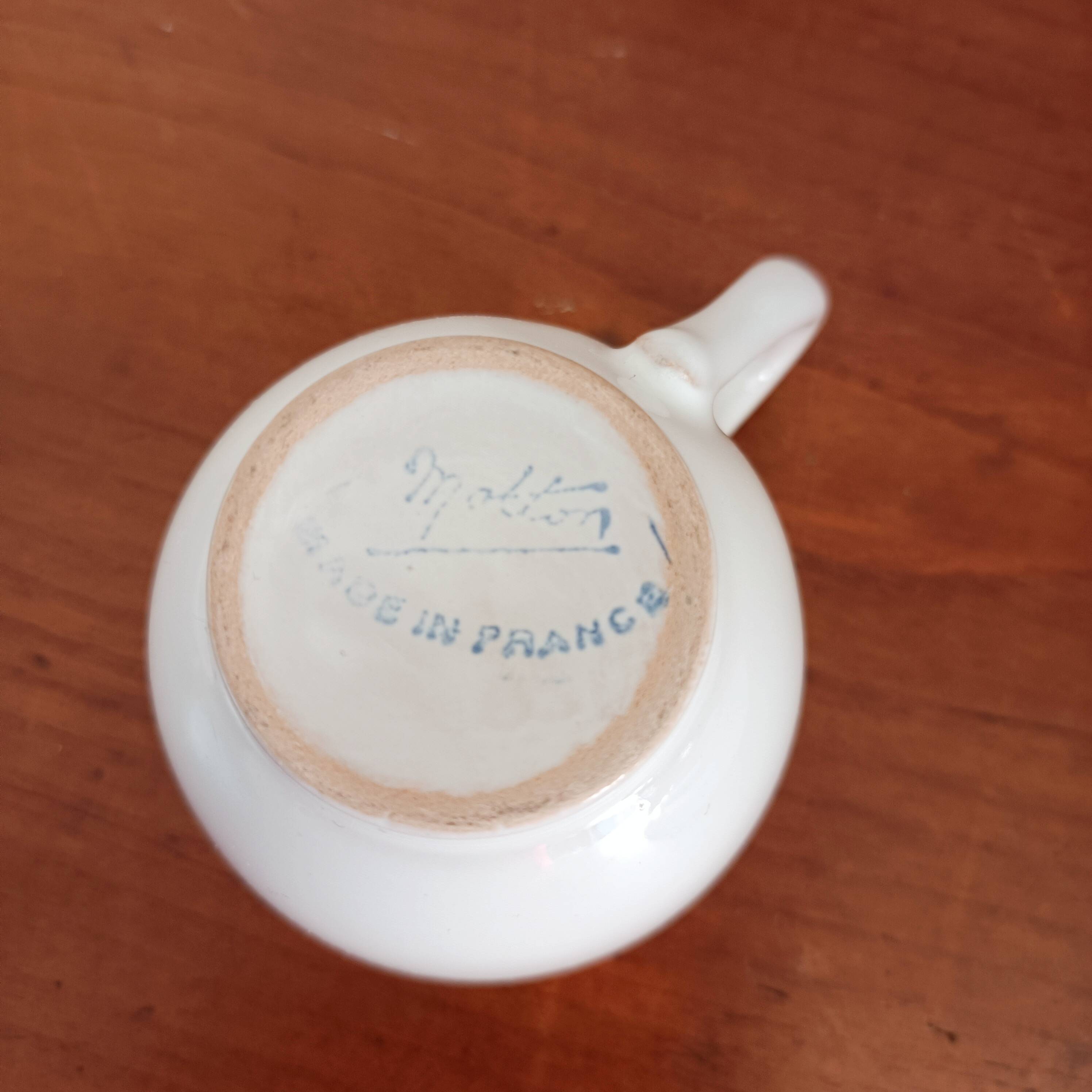 Set of 7 Pierre Motton coffee cups, Gien