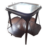 Empty table with bar flap