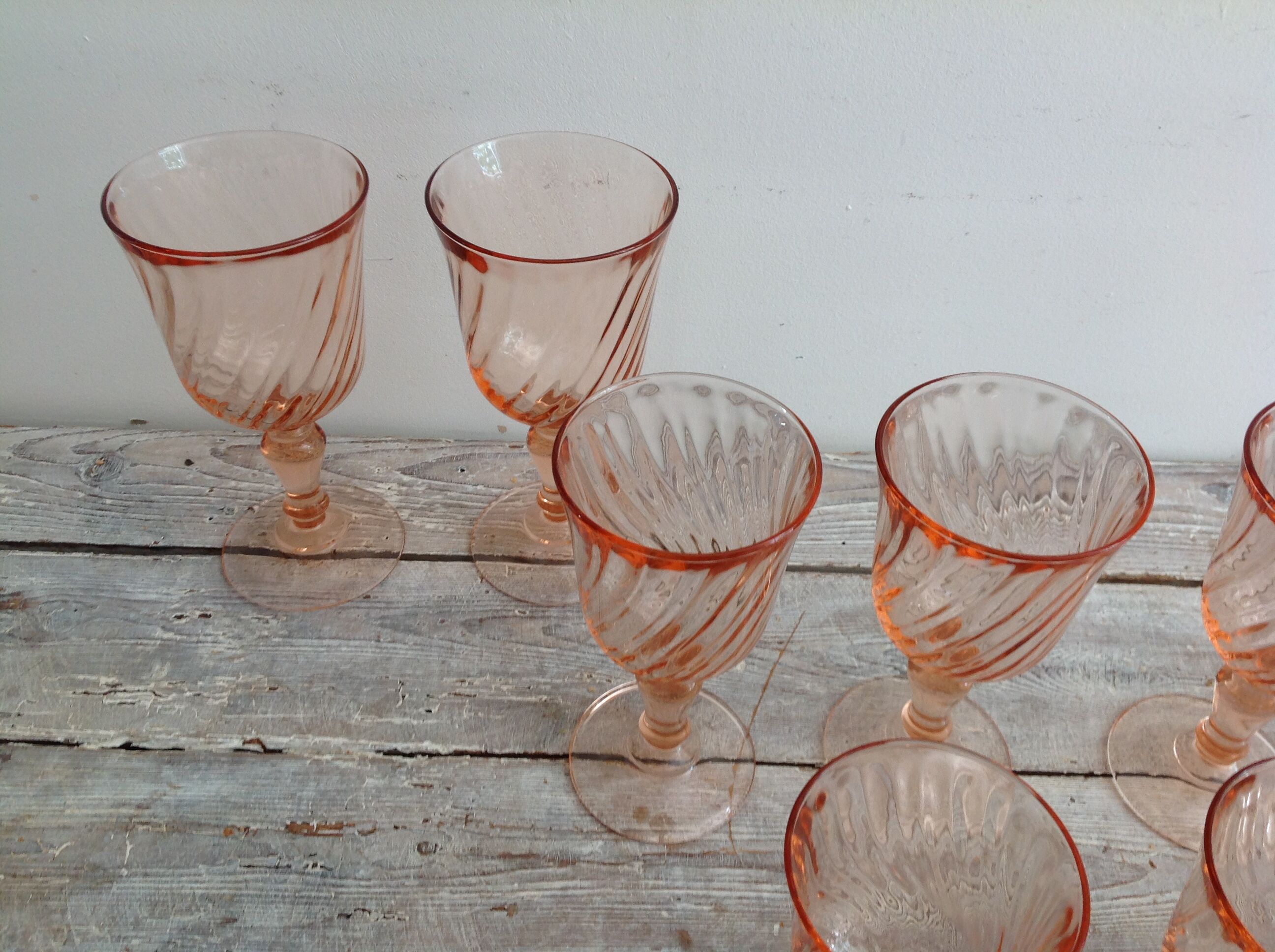 Lot of 12 rosaline glasses