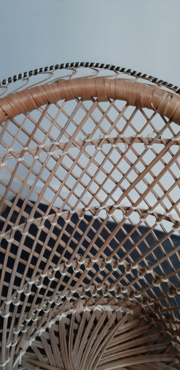 Emmanuel doll armchair