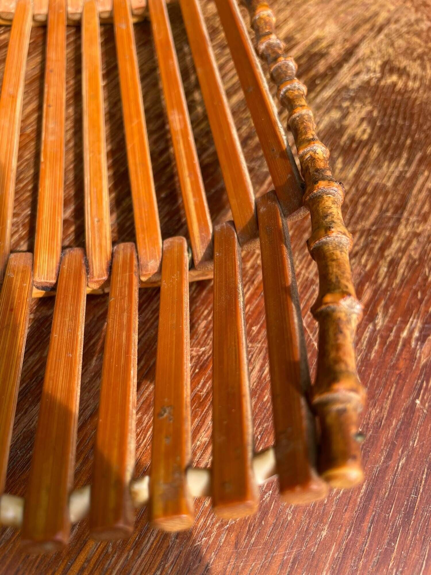 Vintage basket (bamboo)