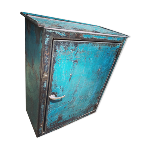 Armoire basse style coffre