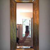 Miroir brutaliste en laiton par Jean Goardere, France, années 1970