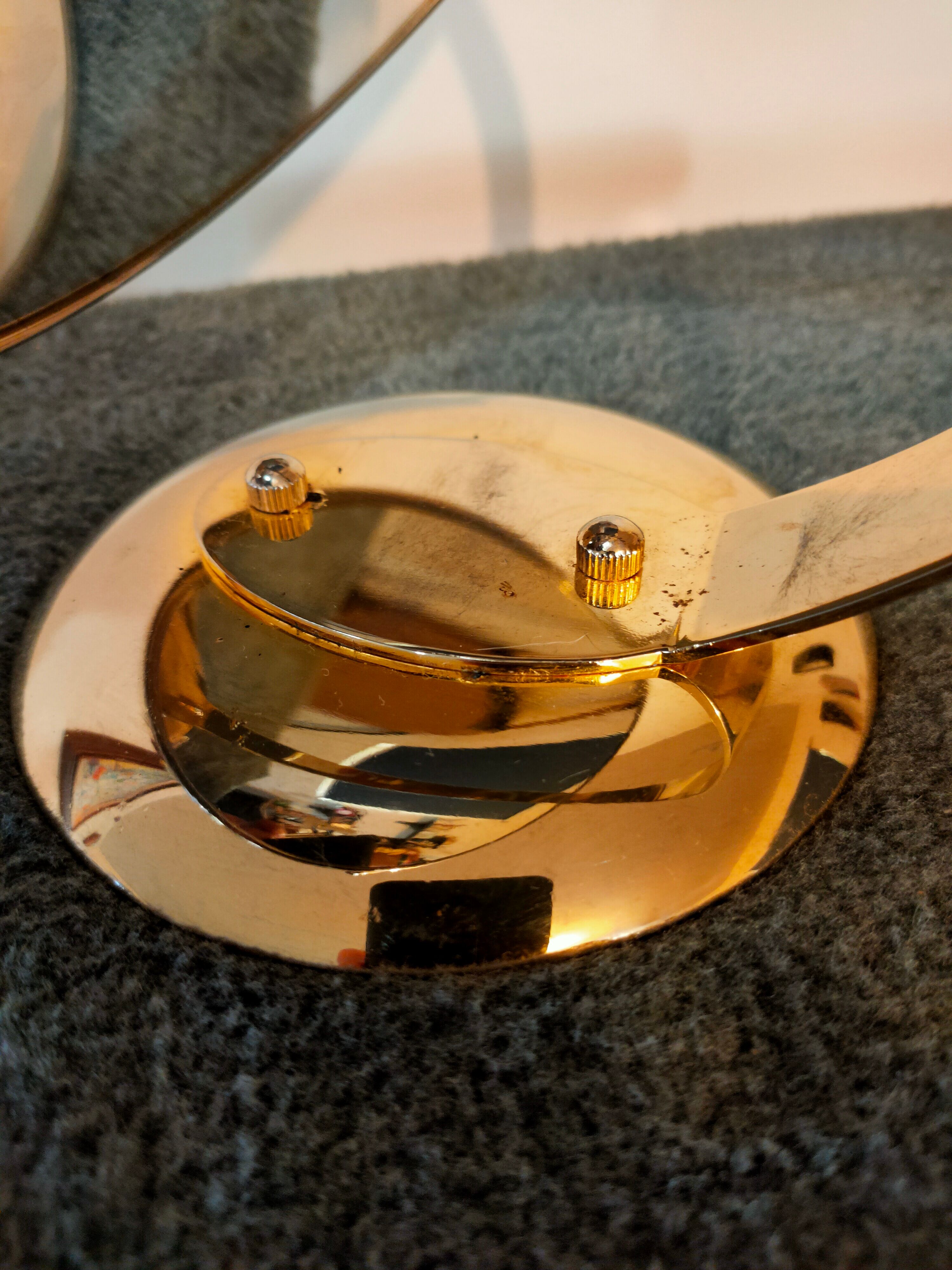vintage table magnifying mirror