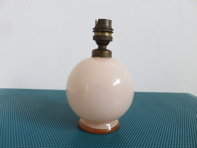Lamp " ball " in pale pink opaline, Art Deco years 40 50