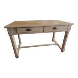 Farmhouse table