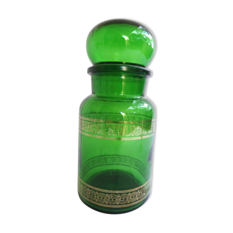 Green apothecary pot