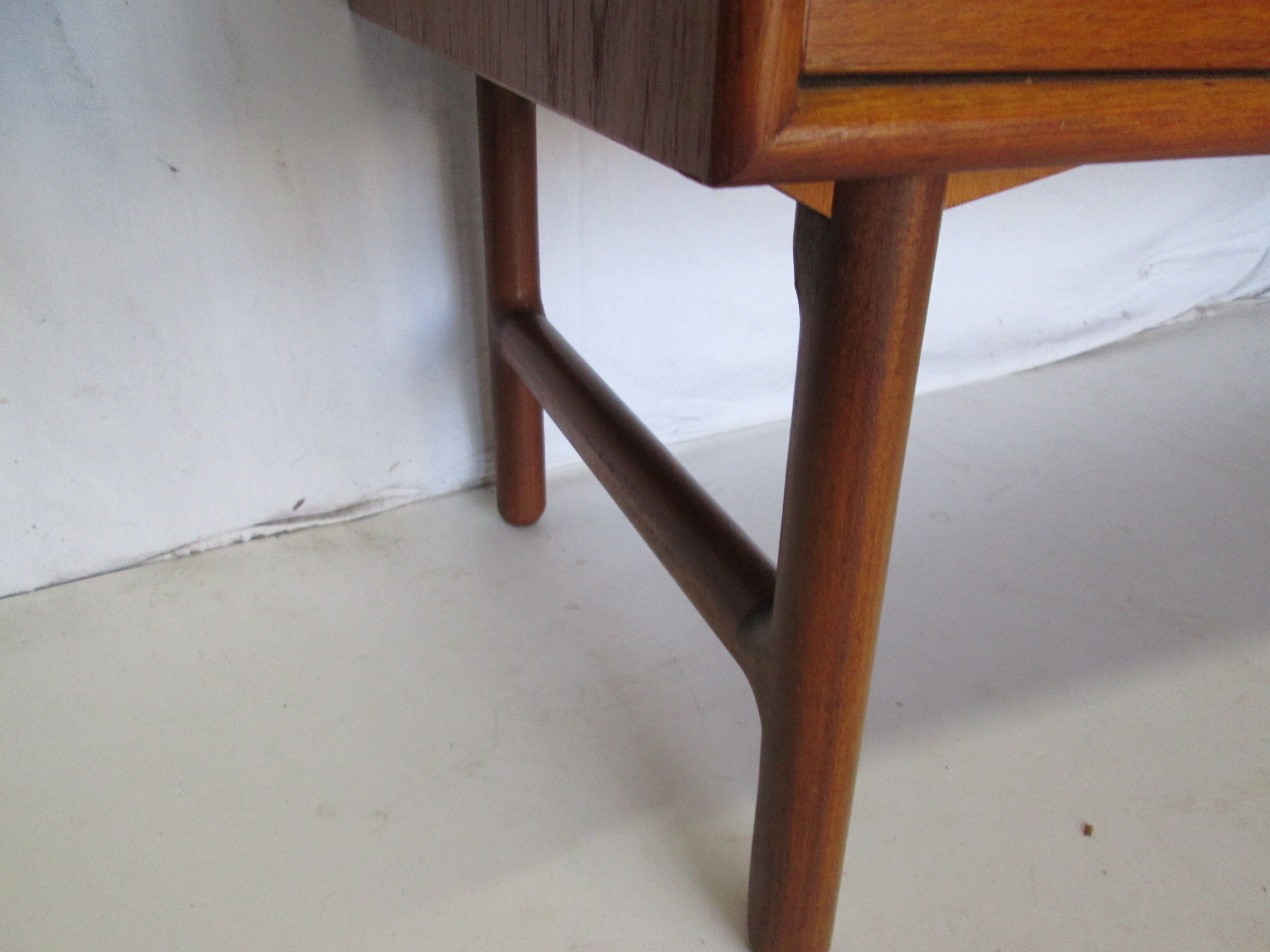Vintage teak chest of drawers