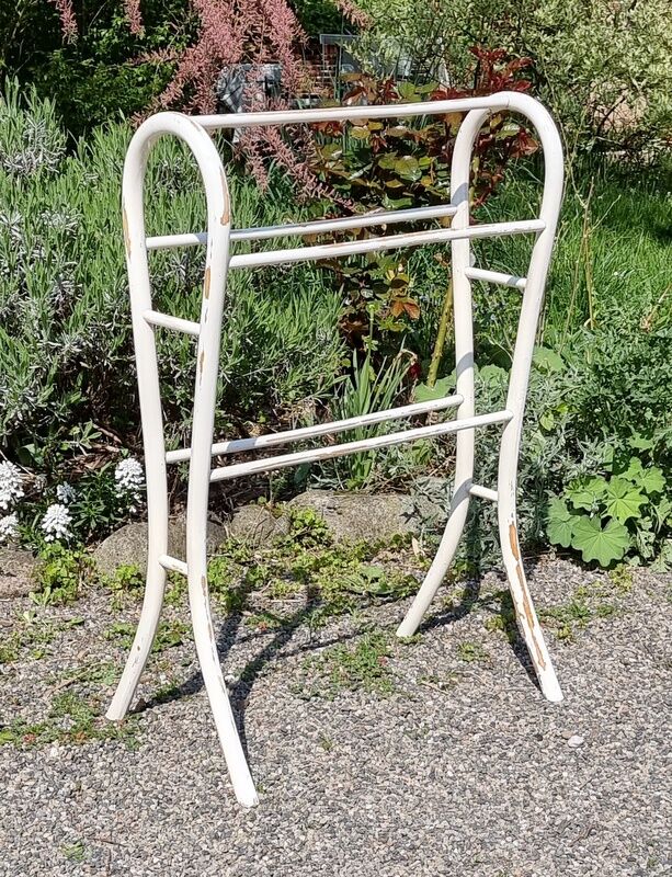 Baumann towel rack in curved wood 1928 ca