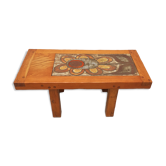Table basse des années 70 en bois avec plateau en céramique