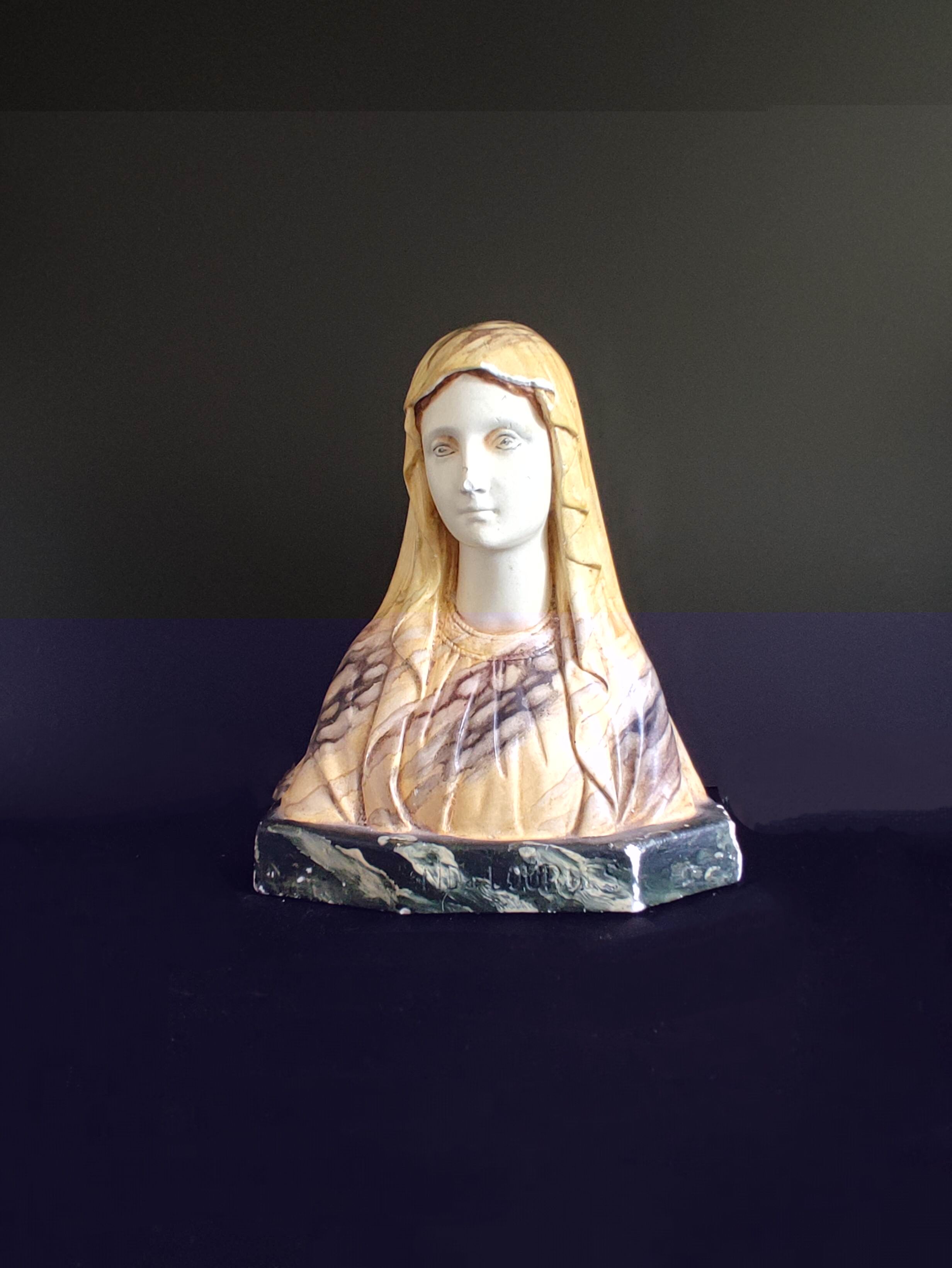 Buste de vierge