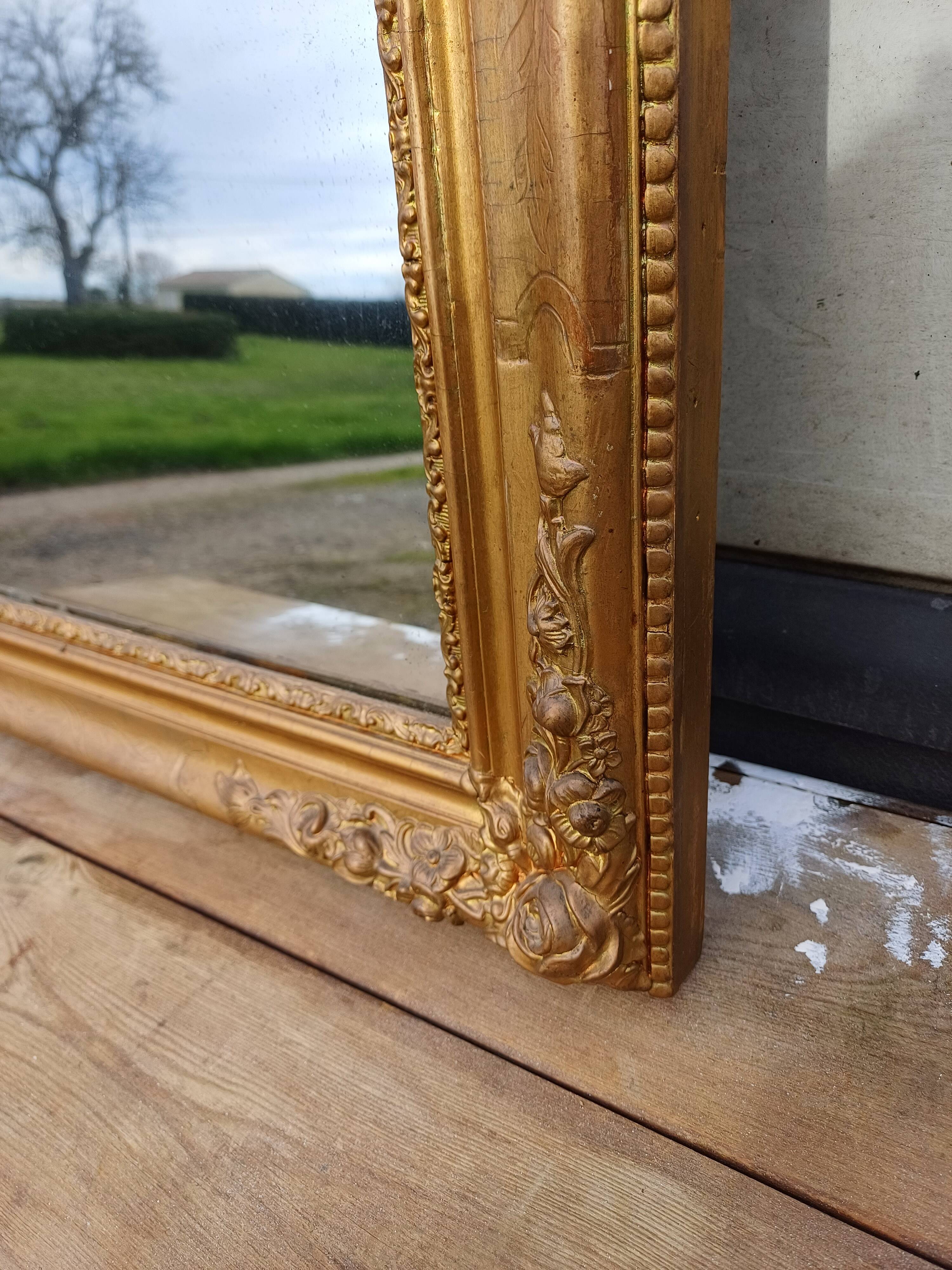 Wood mirror and golden Stuk