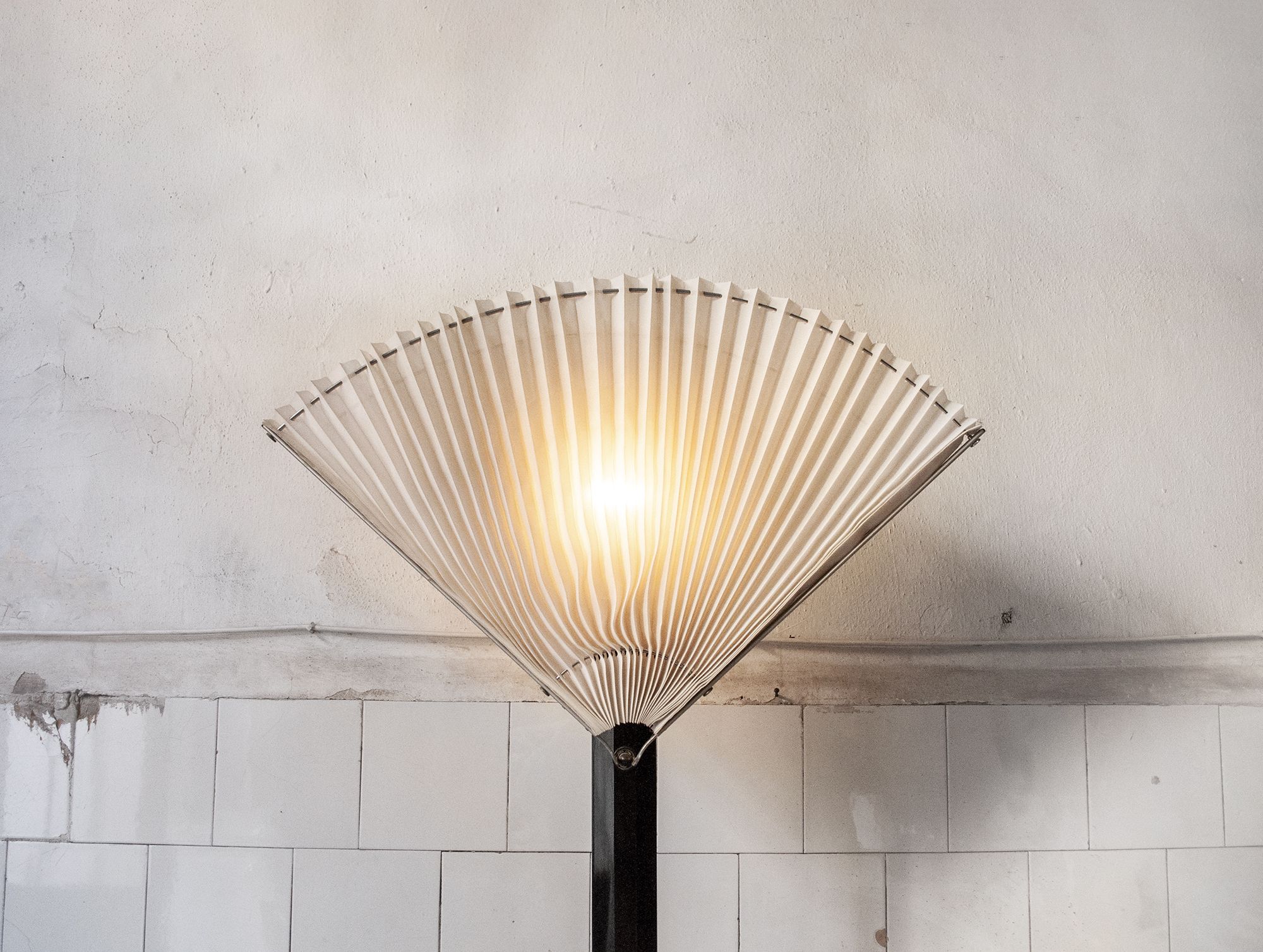 Butterfly lamp by Afra and Tobia Scarpa for Flos Italia Anno 1985