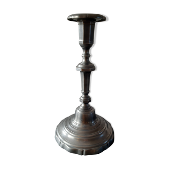 Tin candle holder