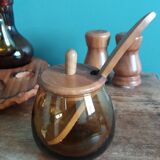 Oil, vinegar, mustard, pepper, salt, olive wood servant from Spain.
