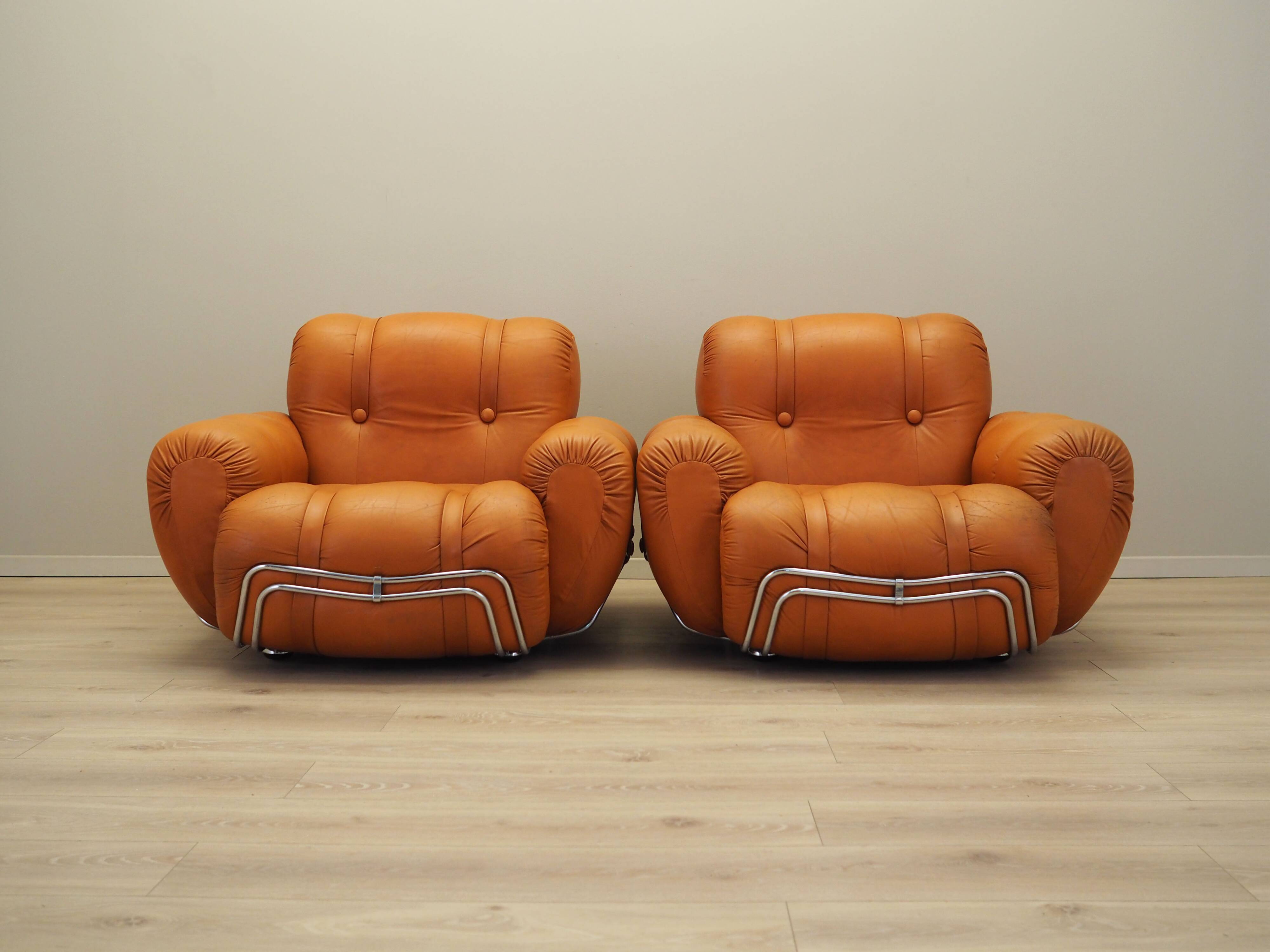 Ensemble de fauteuils orange, design Space Age, années 1960, production : Italie