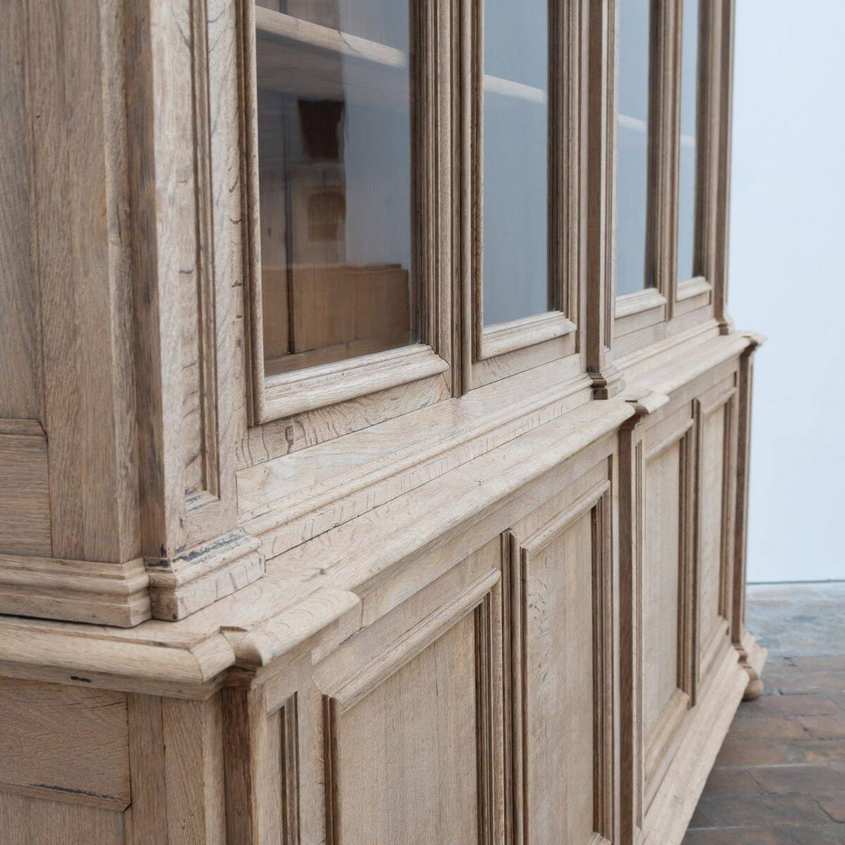 Large glass-fronted oak library – 19th century