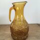 Carafe en verre ambré