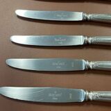 Lot de 12 petits couteaux en métal argenté et inox de la marque Ravinet d'Enfer Paris