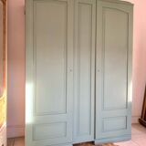 Parisian wardrobe (spirit)