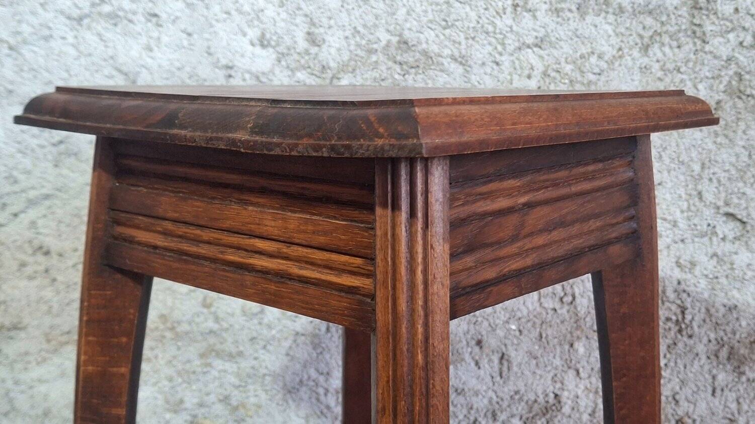Victorian English two-tier stand in solid wood.