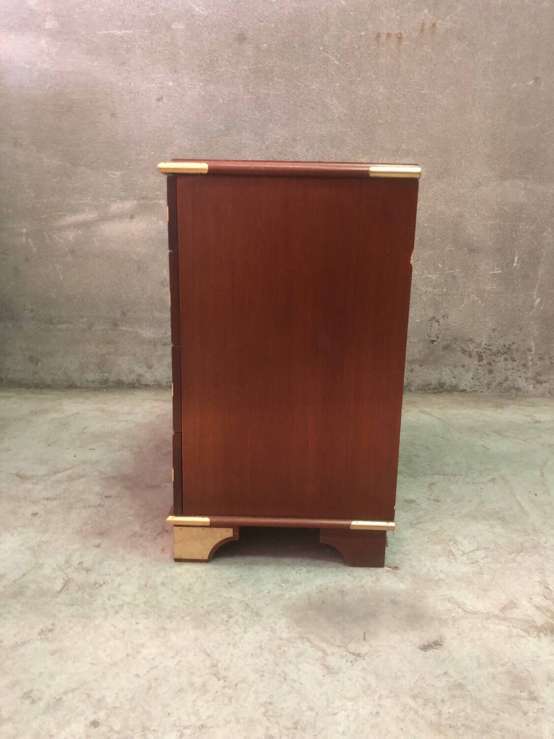 Commode de Marine vintage