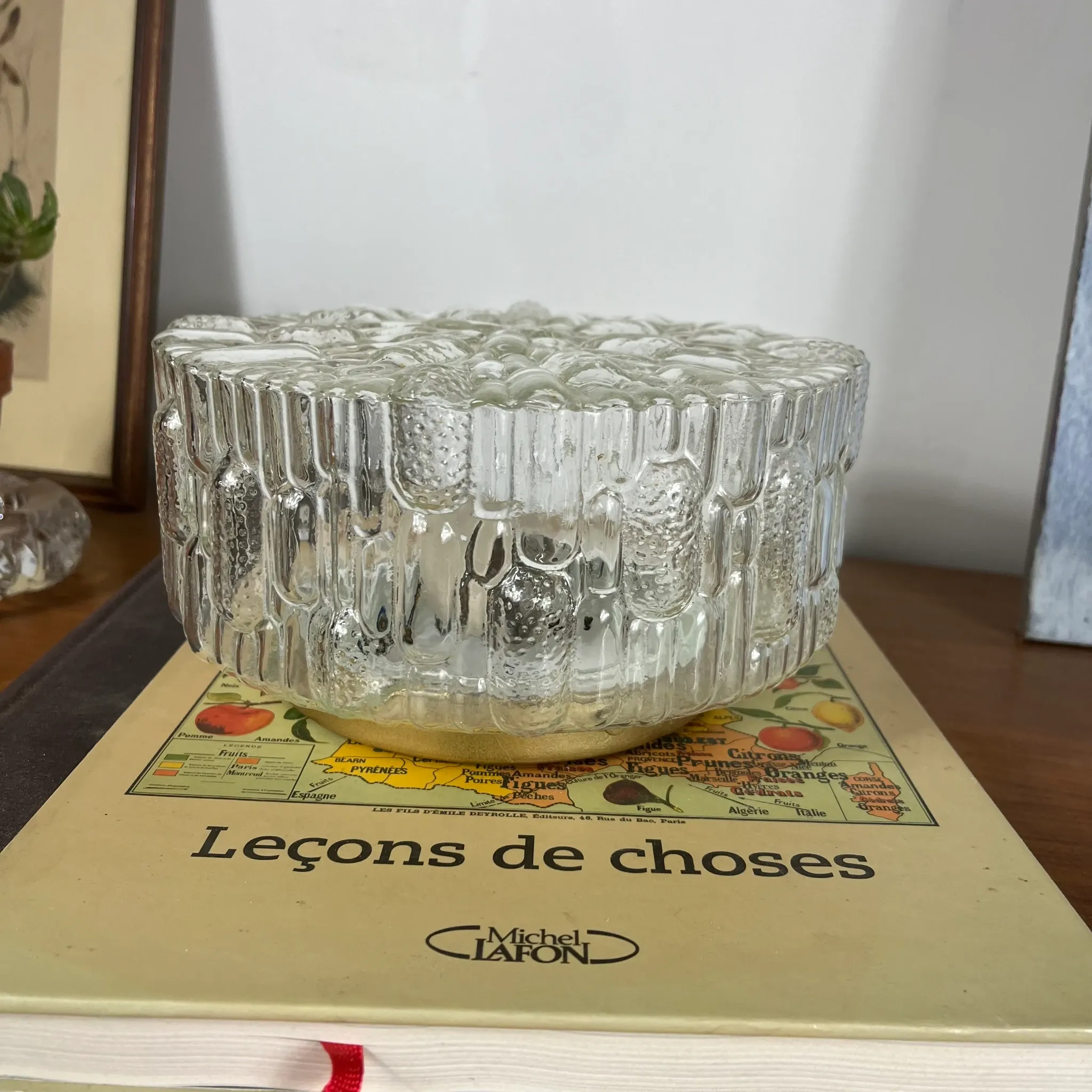 Vintage round wall lamp ceiling light transparent glass reed 1970s 1980s