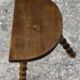 Tabouret tripode demi-lune vintage 1950