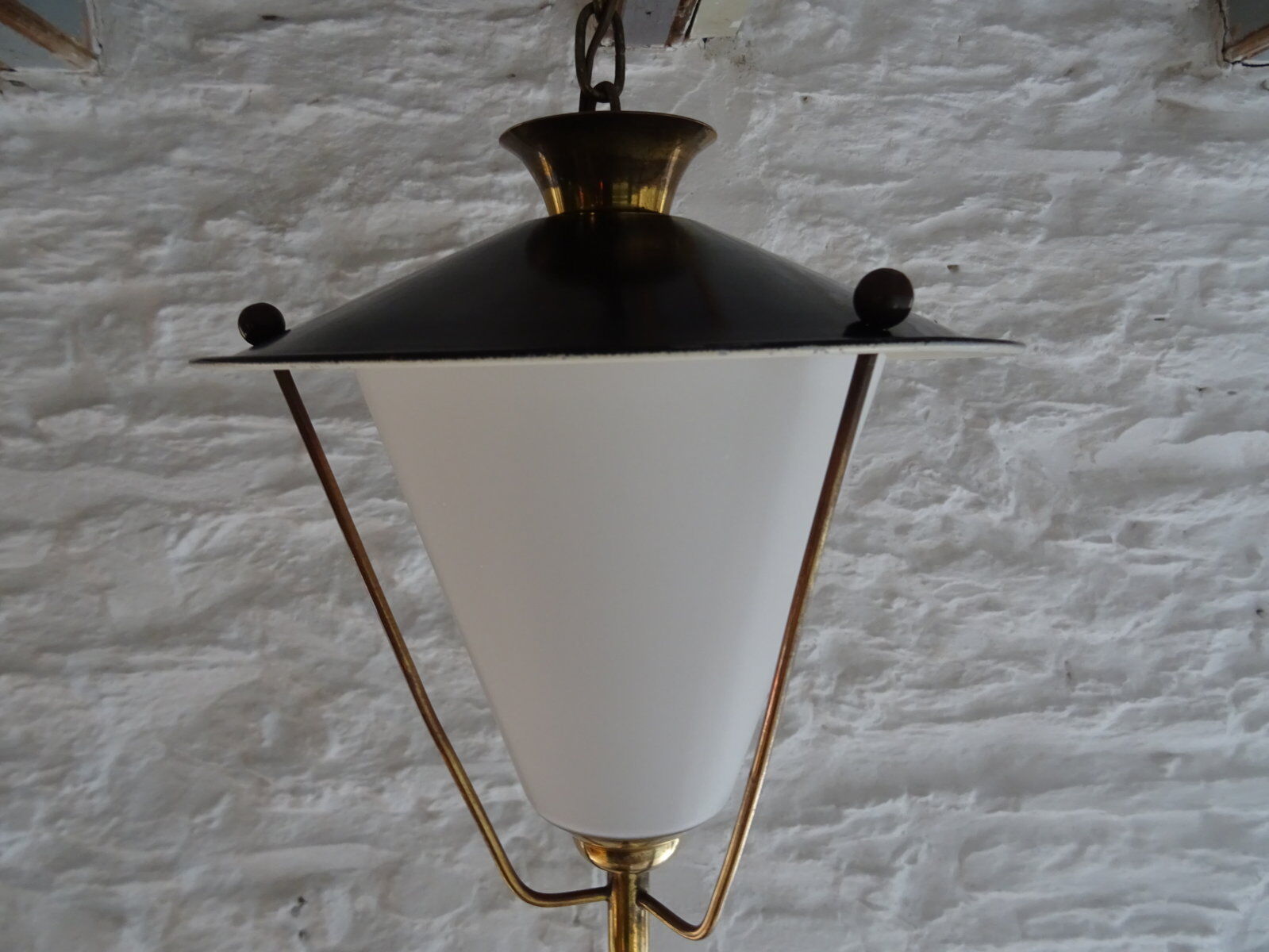 Hanging Lantern House Arlus 1950
