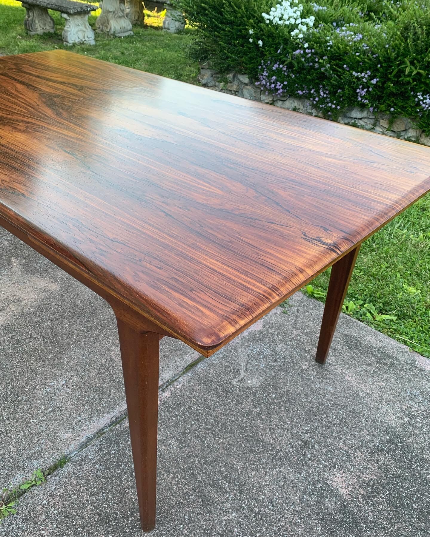 Rosewood table 60s with extensions of LB manufacturer