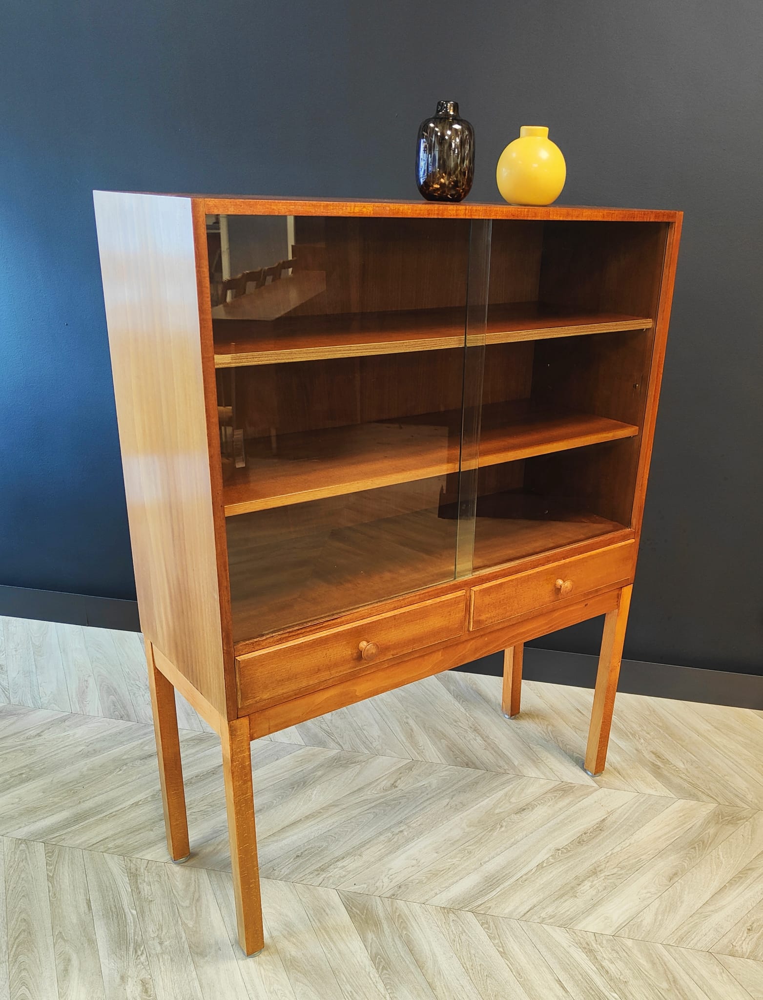Mid century display cabinet vintage