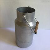 Aluminium milk pot